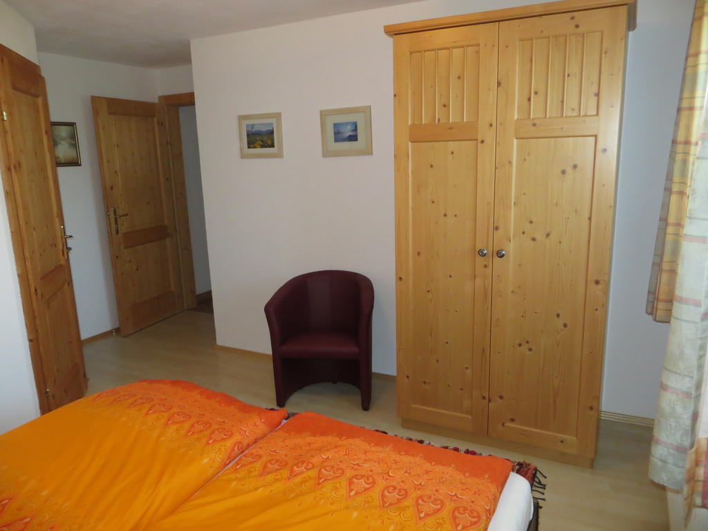 Ferienwohnung Brigitte Perner Nussdorf am Attersee Rum bild