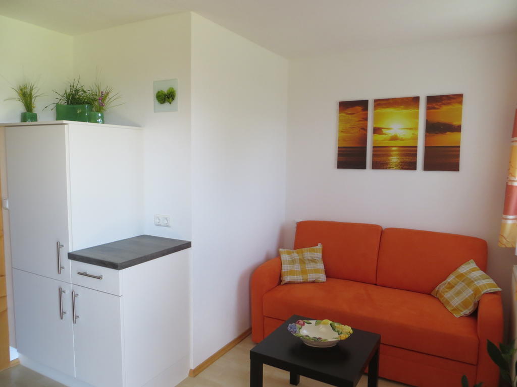 Ferienwohnung Brigitte Perner Nussdorf am Attersee Rum bild